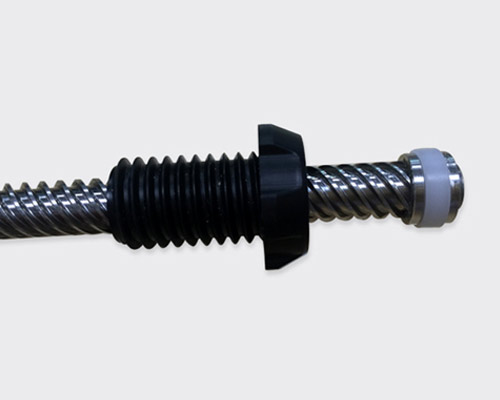 Mechanical machining of non - standard screw screw rod