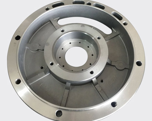 Aluminum alloy die - casting cylinder shell machine cover machining.