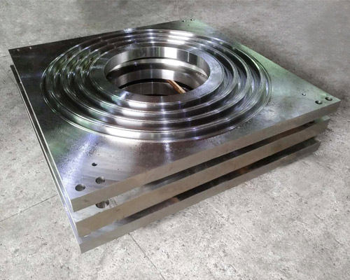 Machining of large stainless steel mould parts