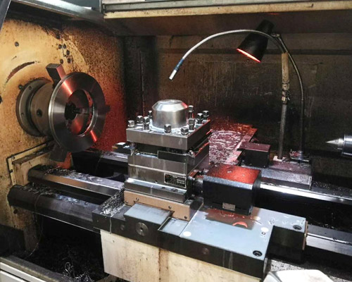 CNC turning of iron disc flanges