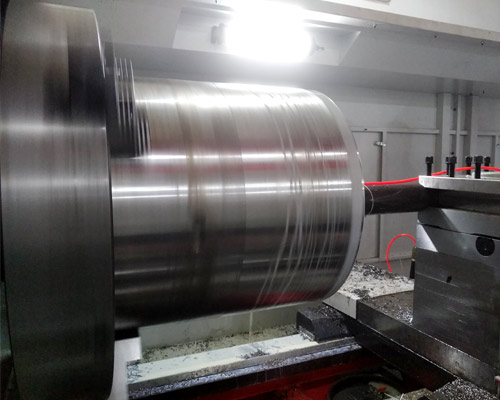 Non - standard diameter 650mm large roller machining