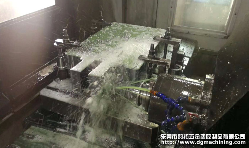 东莞机械加工厂如何对设备进行日常检修与保养