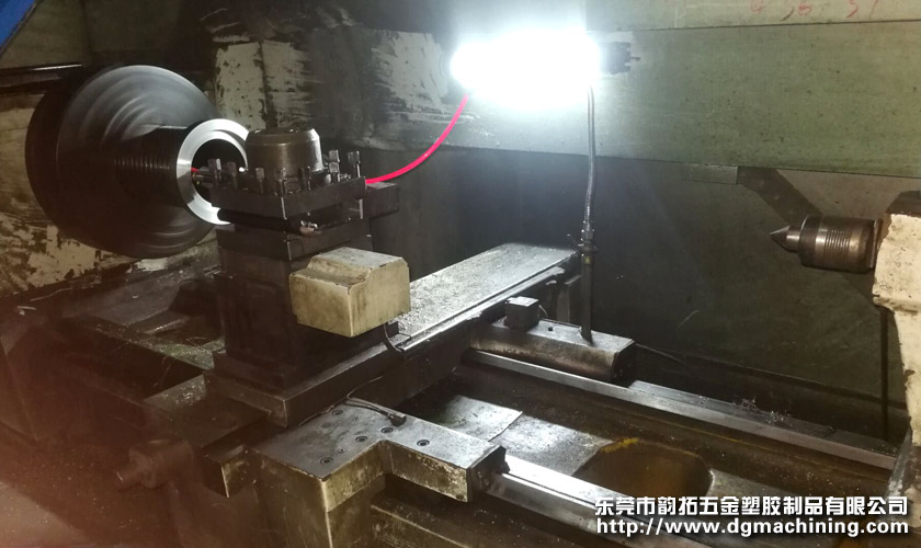塑胶模具模芯CNC机械加工
