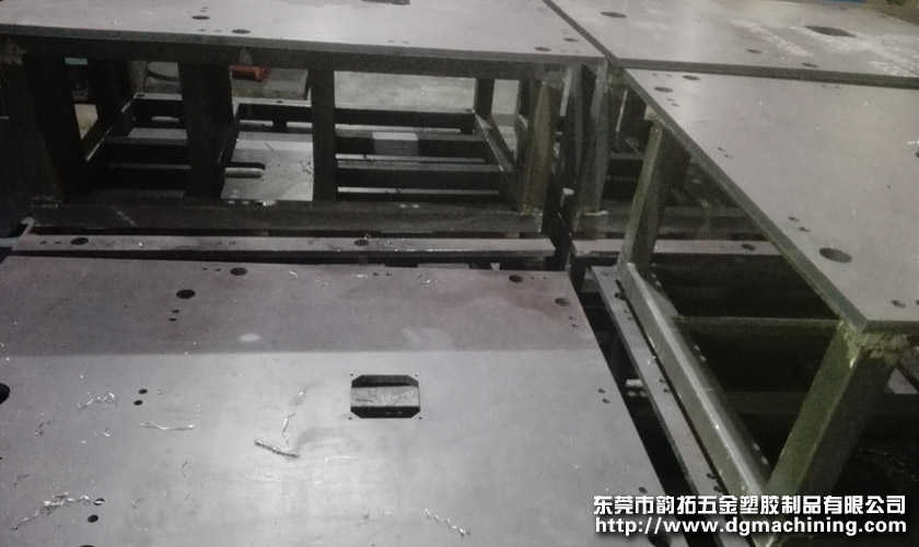 机械设备工作平台焊接加工 机械设备工作平台焊接加工